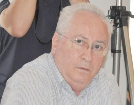 CNCD s-a autosesizat în cazul declaraţiilor lui Puiu Haşotti despre homosexuali